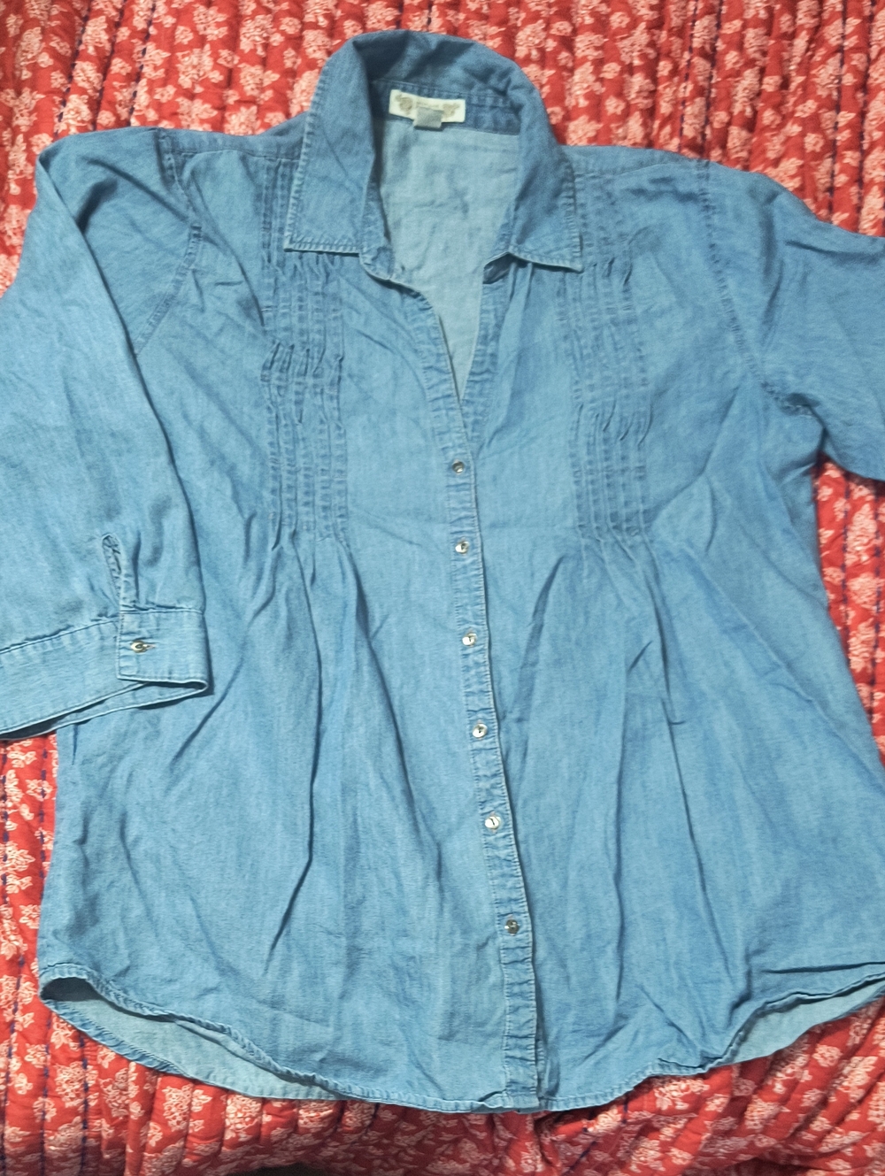 Vintage America Light Blue Denim Button-Up Women's Shirt